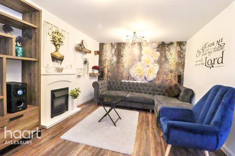 4 bedroom detached house for sale, Sorrel Way, Aylesbury