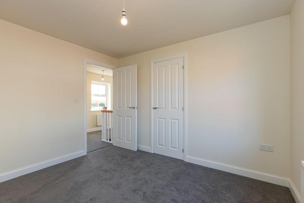 17 - 2nd Bedroom.jpg