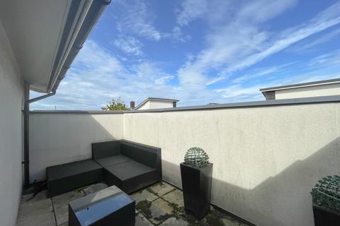 undefined, Lennox Way, L7 2QZ,