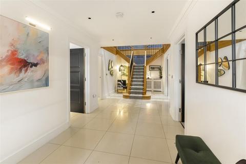 6 bedroom detached house for sale, Orwell Spike, West Malling ME19