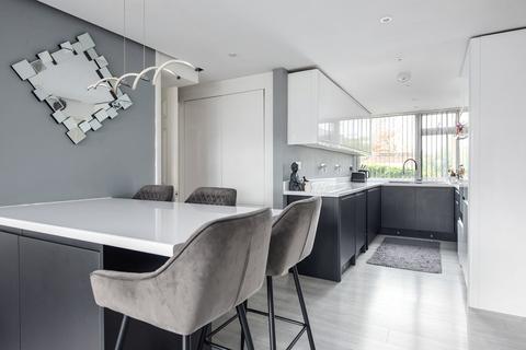 undefined, Fordbridge Road, Surrey TW15