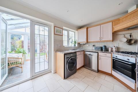 undefined, Burgage Field, Whitchurch, Hampshire, RG28