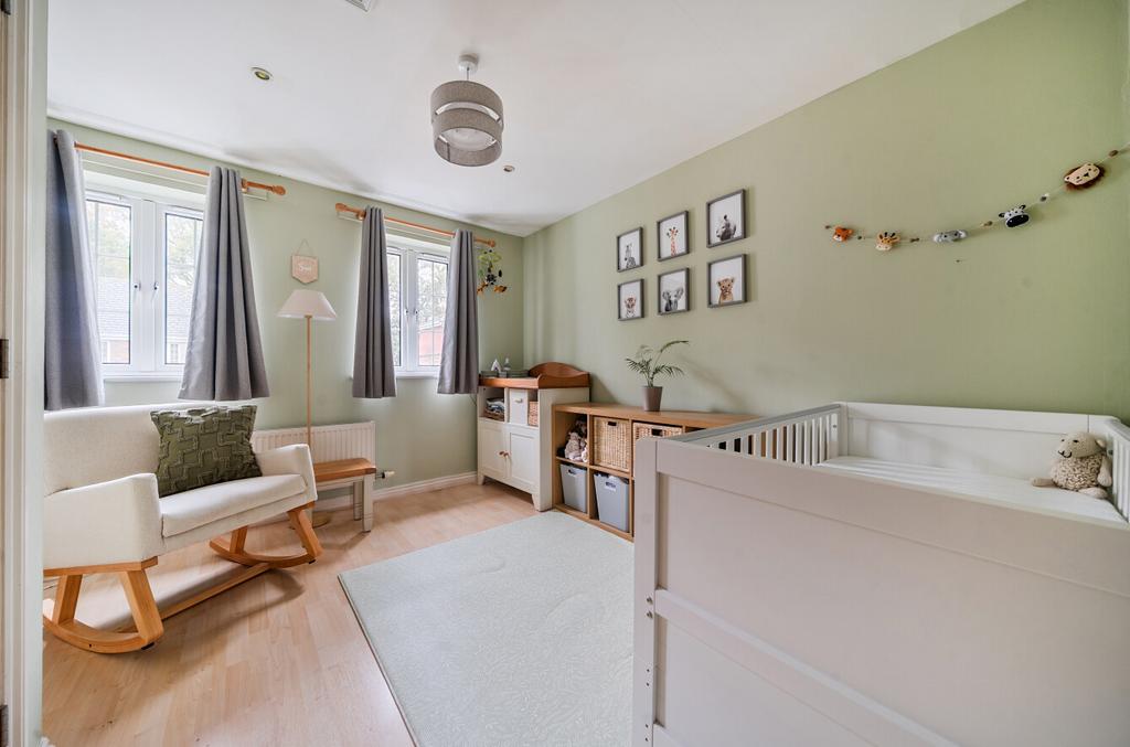 1374604-10-6908cf...