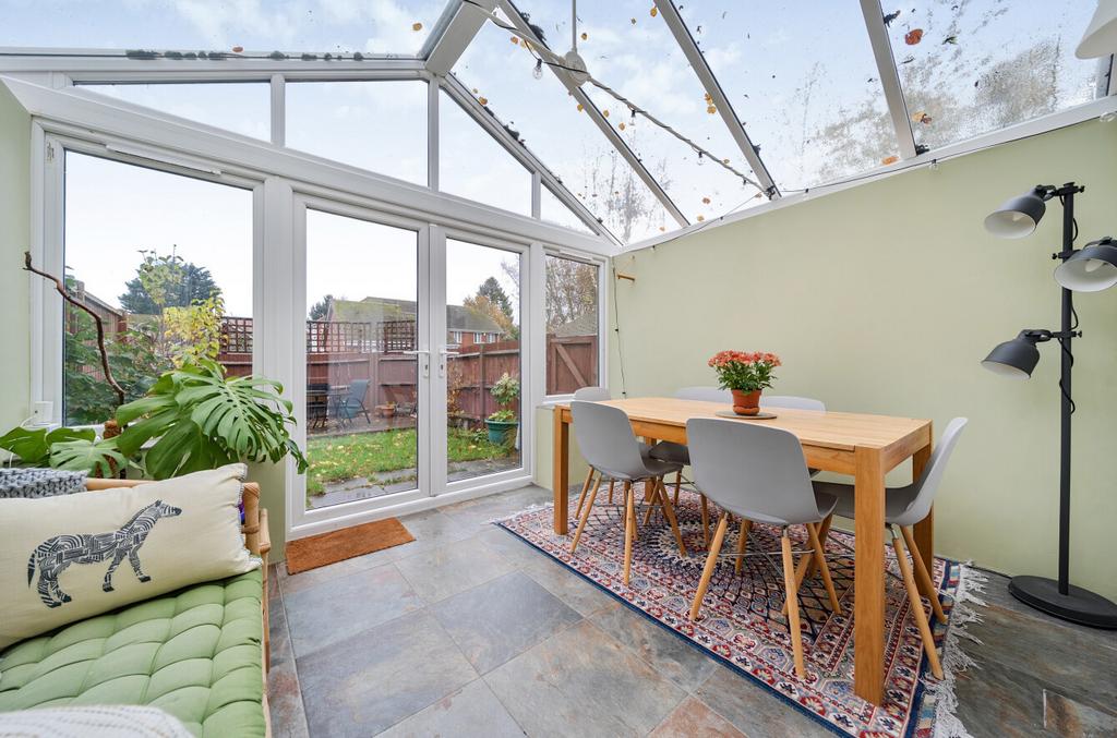 1374604-7-6908cec...