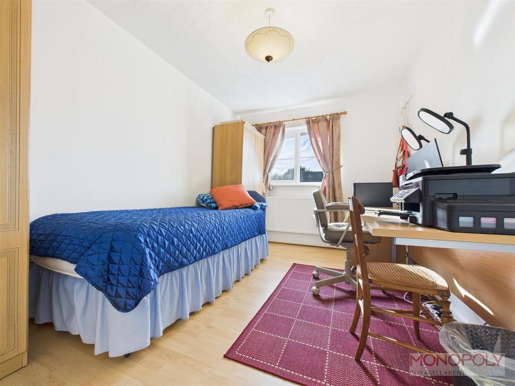 CAM04439 G0-PR0170-STILL018.jpg