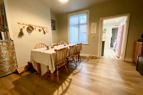 3 bedroom terraced house for sale, Nelson Street, Scarborough, YO12