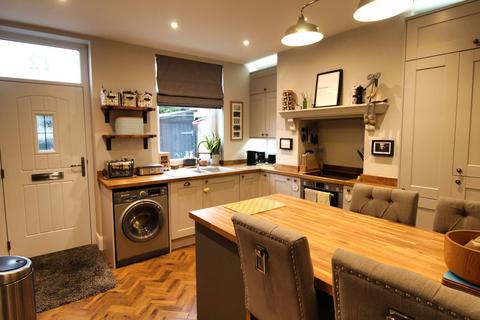undefined, Clayton Terrace, Cullingworth, Bradford, BD13