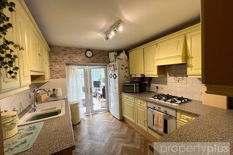 3 bedroom end of terrace house for sale, Birchgrove Street, Porth, Rhondda Cynon Taff, CF39