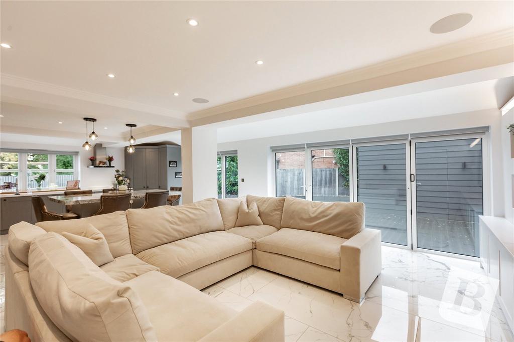 Kitchen/Family Room