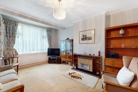 4 bedroom semi-detached house for sale, Pinner, Greater London HA5