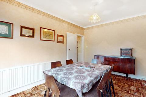 4 bedroom semi-detached house for sale, Pinner, Greater London HA5