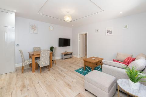 2 bedroom flat to rent, St. Marys Butts, Reading, RG1