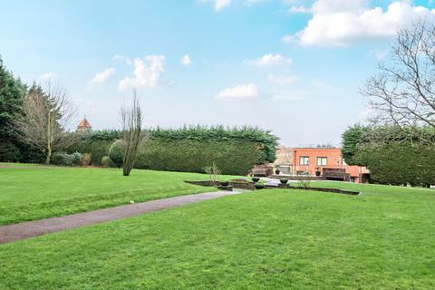 2 bedroom flat for sale, Hornsey Lane, Highgate, London, N6