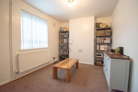 3 bedroom end of terrace house for sale, Deepdale, Rowlatts Hill