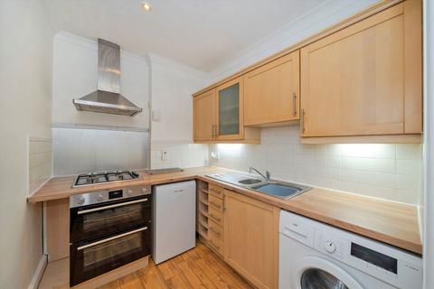 undefined, Allfarthing Lane, London SW18