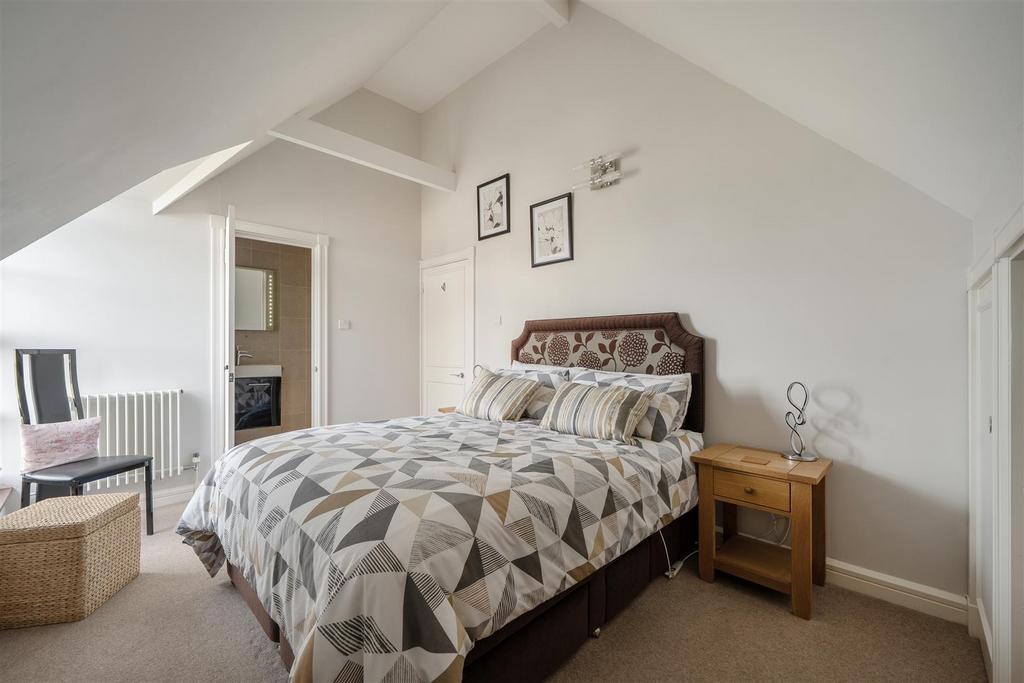 Bed 1 Alt.jpg