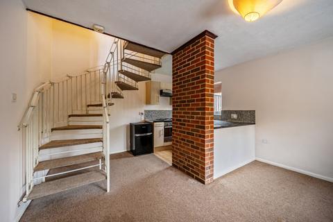 1 bedroom semi-detached house for sale, Hollybrook Close, Southampton, Hampshire, SO16