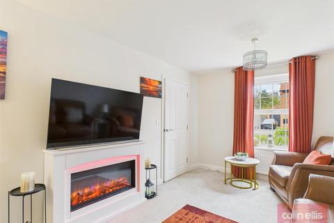 4 bedroom detached house for sale, Armstrong Road, Cayton, Scarborough