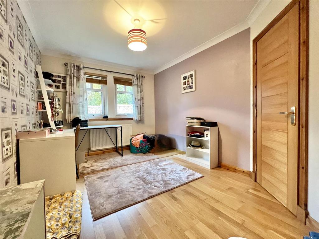 Clover Way, Blairhall