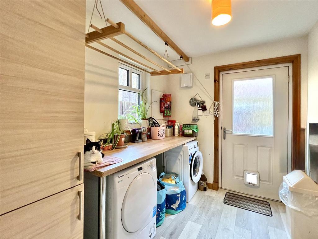 Clover Way, Blairhall