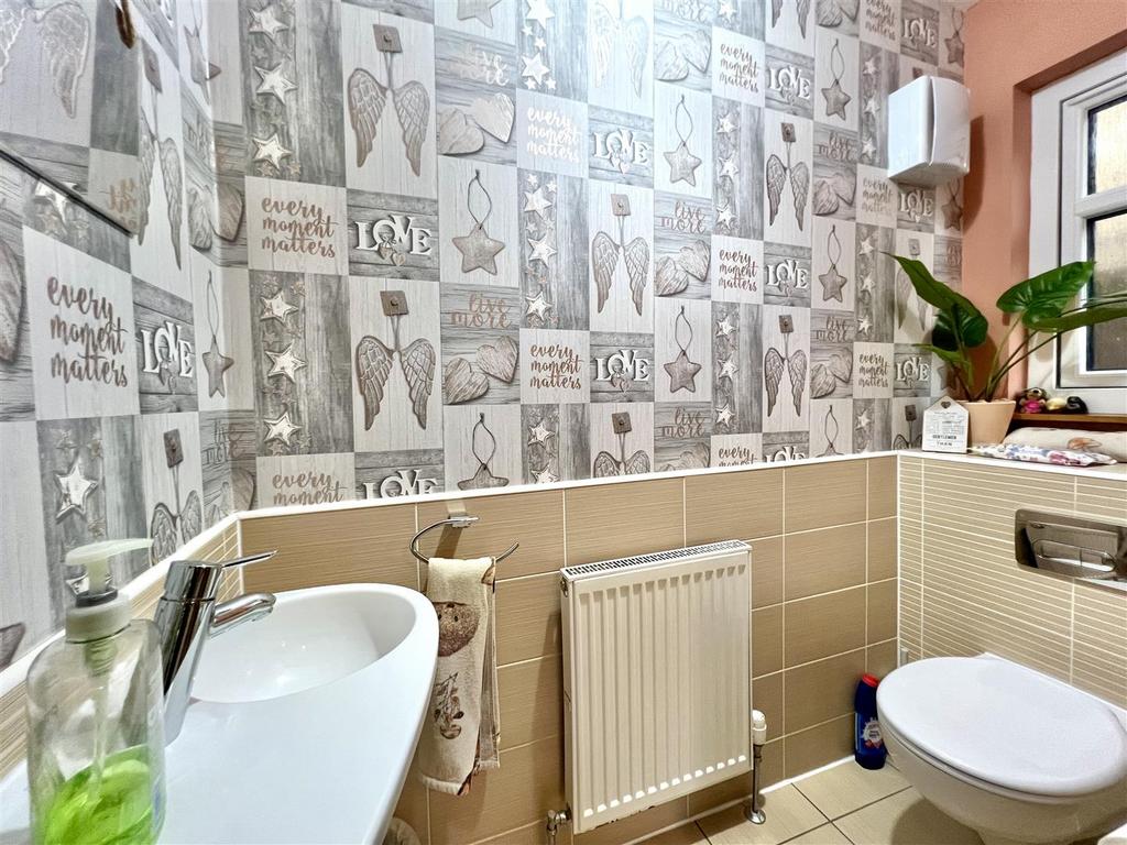 Clover Way, Blairhall