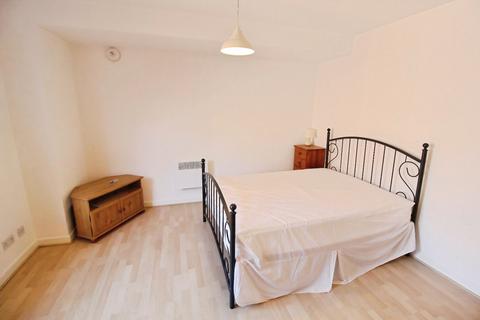 1 bedroom flat to rent, Harewood Street, Leeds, West Yorkshire, UK, LS2