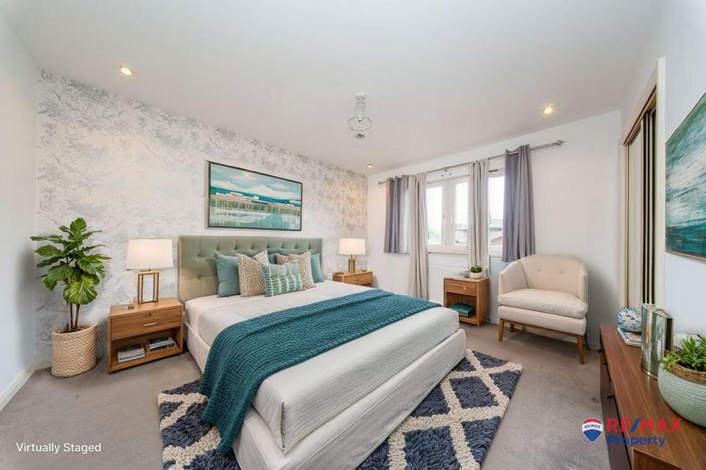 Main Bedroom with Walk-In Wardrobe