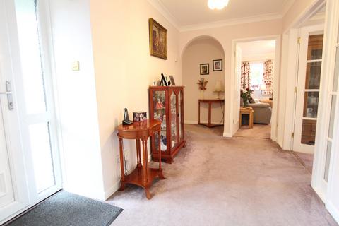 3 bedroom detached bungalow for sale, Hylands Close, West Hill