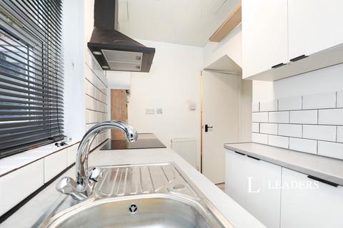 1 bedroom flat to rent, Samuel Street, Packmoor, ST7