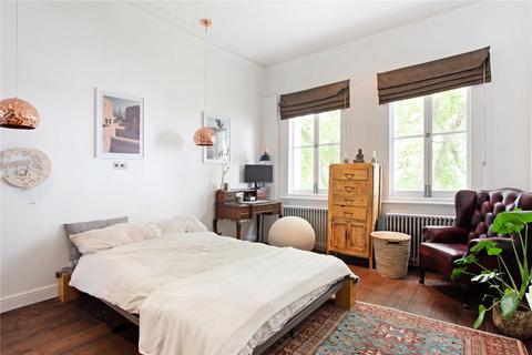 1 bedroom flat to rent, Ladbroke Gardens, London W11