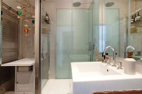 1 bedroom flat to rent, Ladbroke Gardens, London W11
