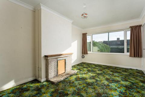 2 bedroom semi-detached bungalow for sale, Meadowfields Close, Easingwold
