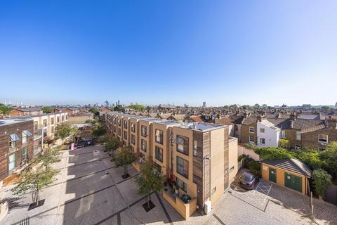 1 bedroom flat for sale, Acre Lane, SW2