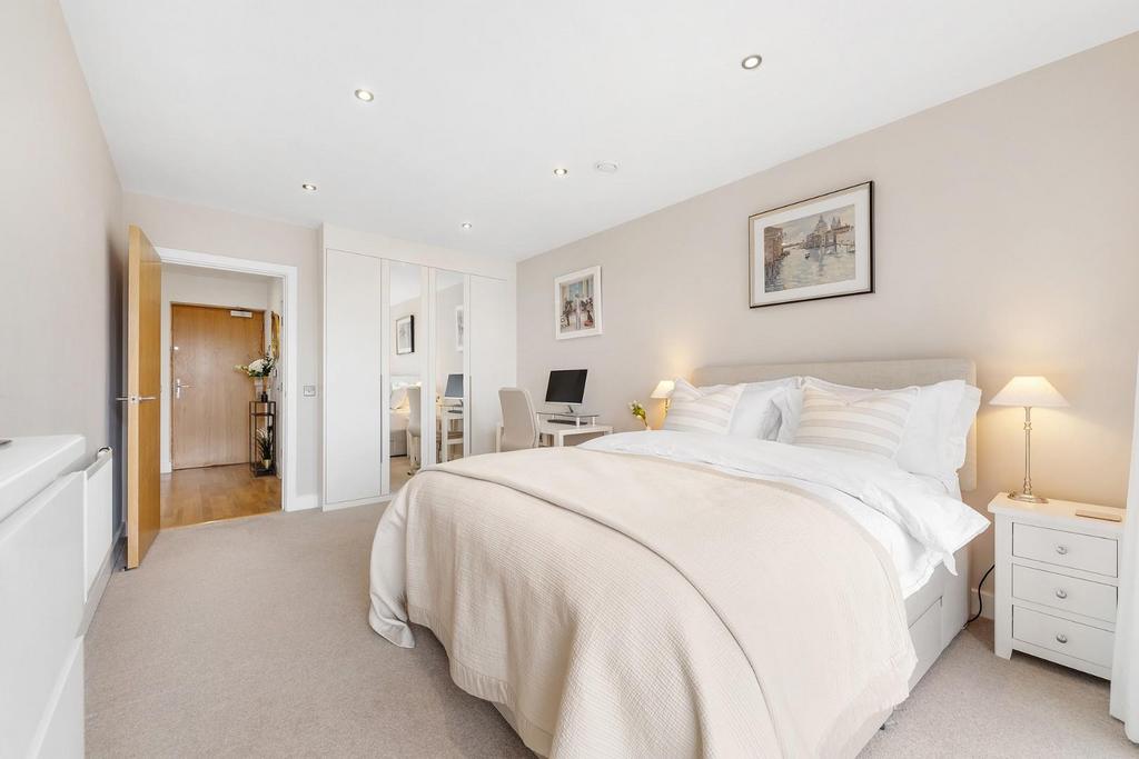 Bedroom.JPG