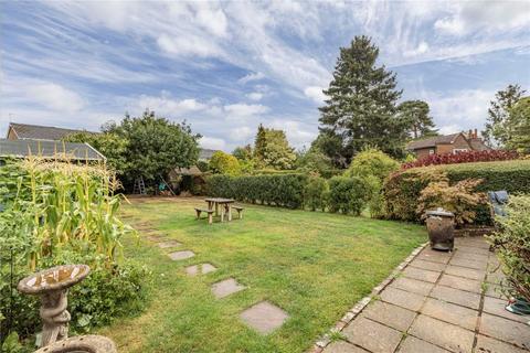 undefined, Addlestone, Surrey, KT15