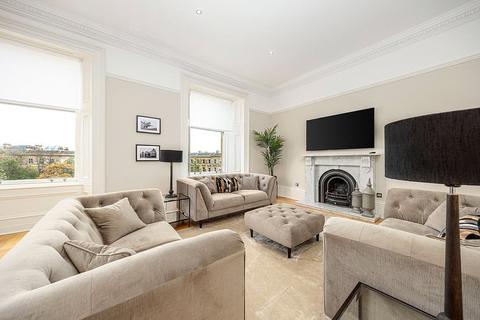 3 bedroom apartment to rent, Park Circus, Glasgow, G3