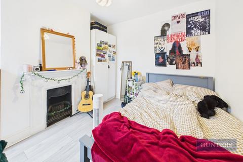 5 bedroom house to rent, Harborough Road, Southampton