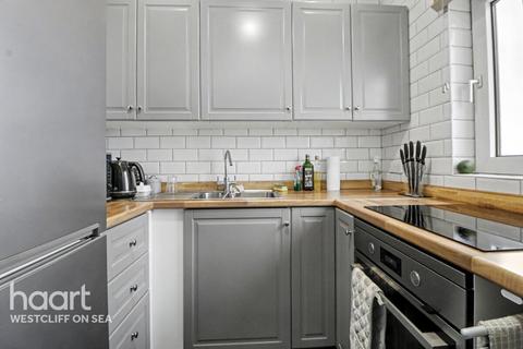 1 bedroom flat for sale, Holland Road, Westcliff-On-Sea