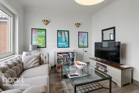 1 bedroom flat for sale, Holland Road, Westcliff-On-Sea