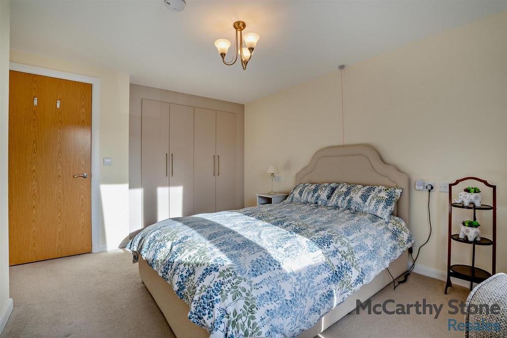 8669131-interior08-800.jpg