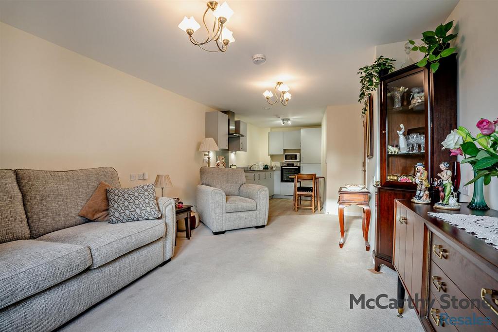 8669131-interior17-800.jpg