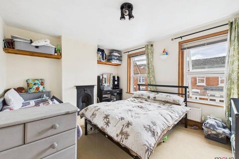 undefined, Armscroft Road, Gloucester GL2