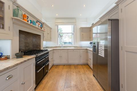 5 bedroom end of terrace house for sale, Brunswick Square, Herne Bay, Kent