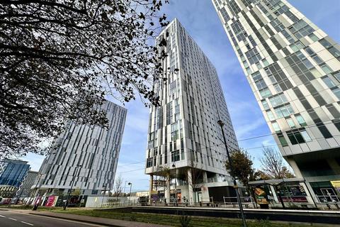 2 bedroom apartment to rent, Michigan Point, Michigan Avenue, Salford