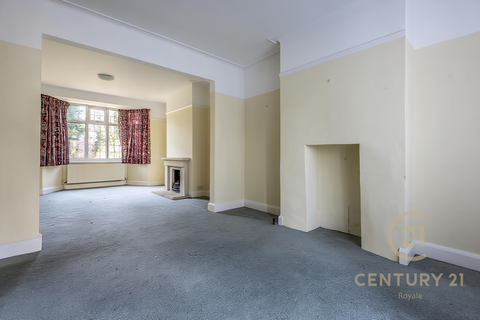 3 bedroom semi-detached house for sale, The Roystons, SURBITON KT5