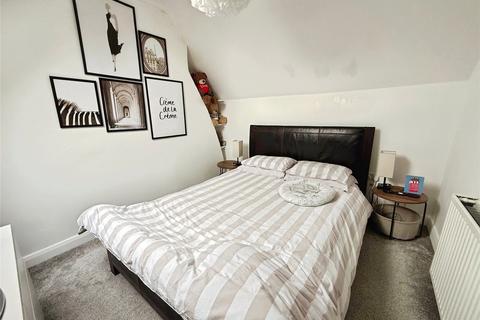 32 High Street, Theale, Reading, RG7 5AN