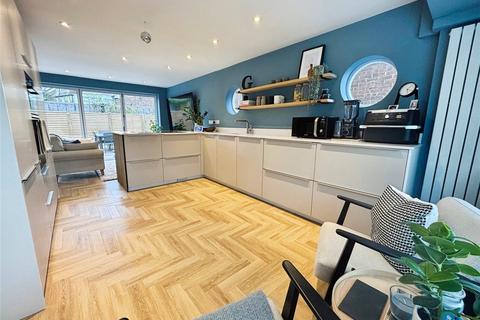 4 bedroom detached house for sale, Dover Road, Deal CT14