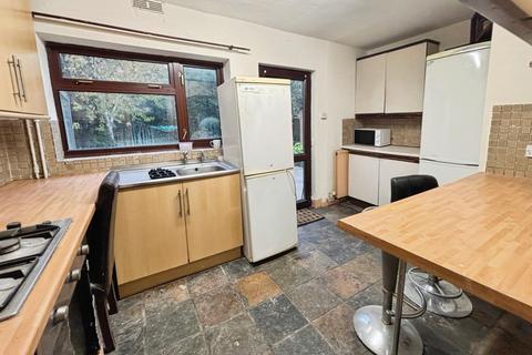 undefined, Masons Road, Stratford-upon-Avon