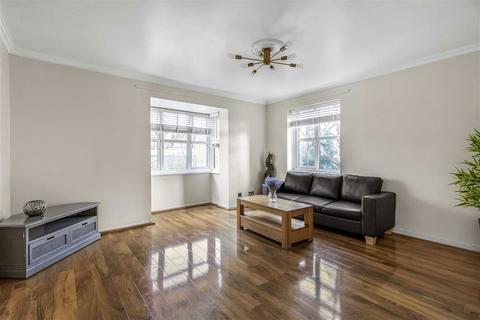 2 bedroom flat to rent, Rossetti Road, London SE16