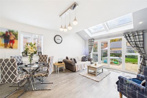 26 Farmyard Close, Northampton, NN3 8BU